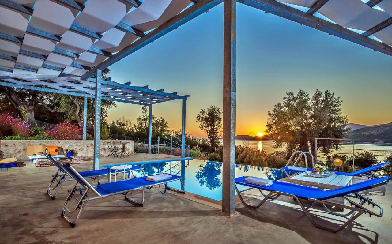 Zidanos Luxurious Sea Front Villa Marandokhórion Dış mekan fotoğraf